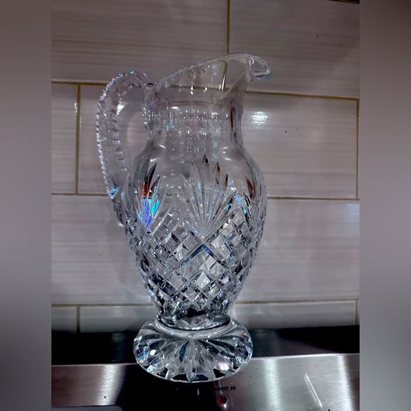 American Brilliant Mobster Chrystal Diamond Pattern Pitcher 10” Inches